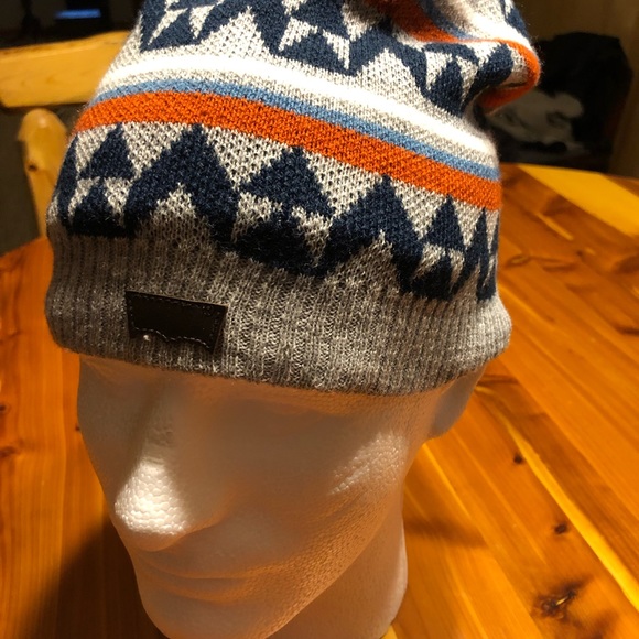 Mens NWT Levi Beanie Cap - Picture 2 of 5